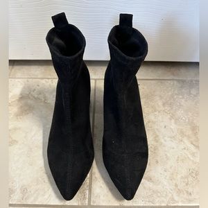 Forever 21 faux suede boots
